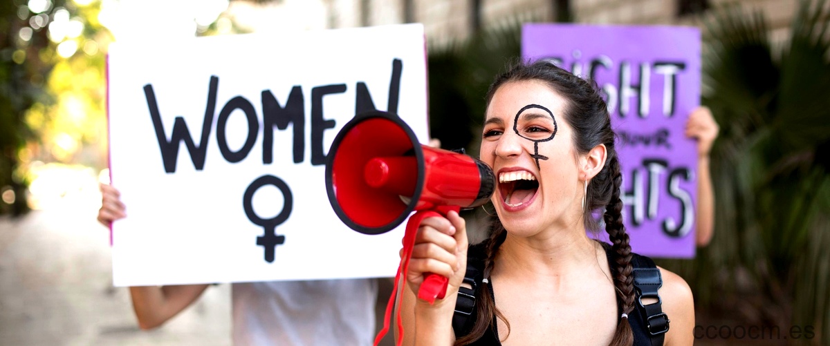 Creatividad y humor: los mejores carteles feministas del 8M
