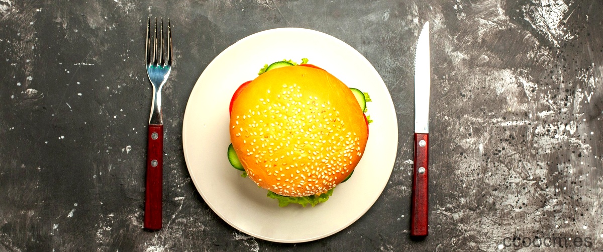Descubre cómo hacer la hamburguesa Mac and Cheese perfecta en casa