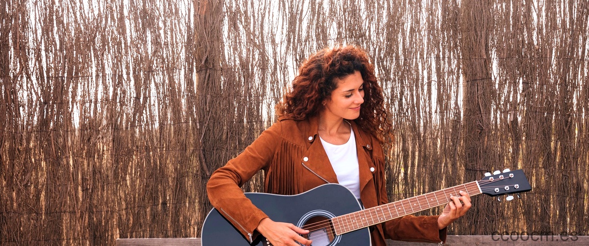 Marina Iniesta: El arte de dominar la guitarra